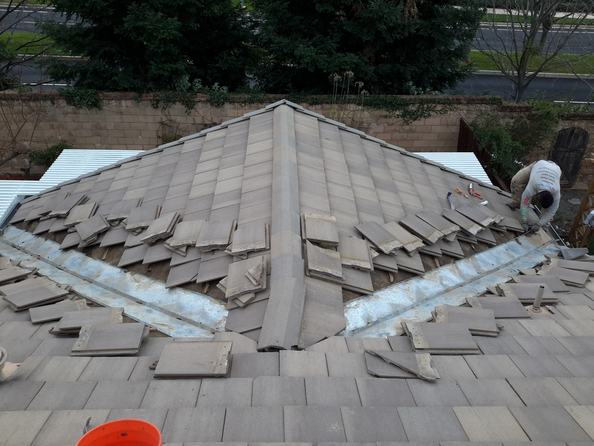 Tile Roof Maintenance